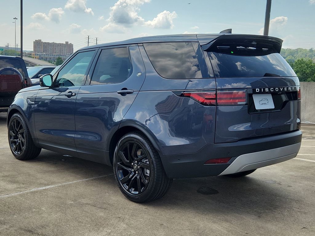 Certified 2025 Land Rover Discovery S AWD/4WD image 12