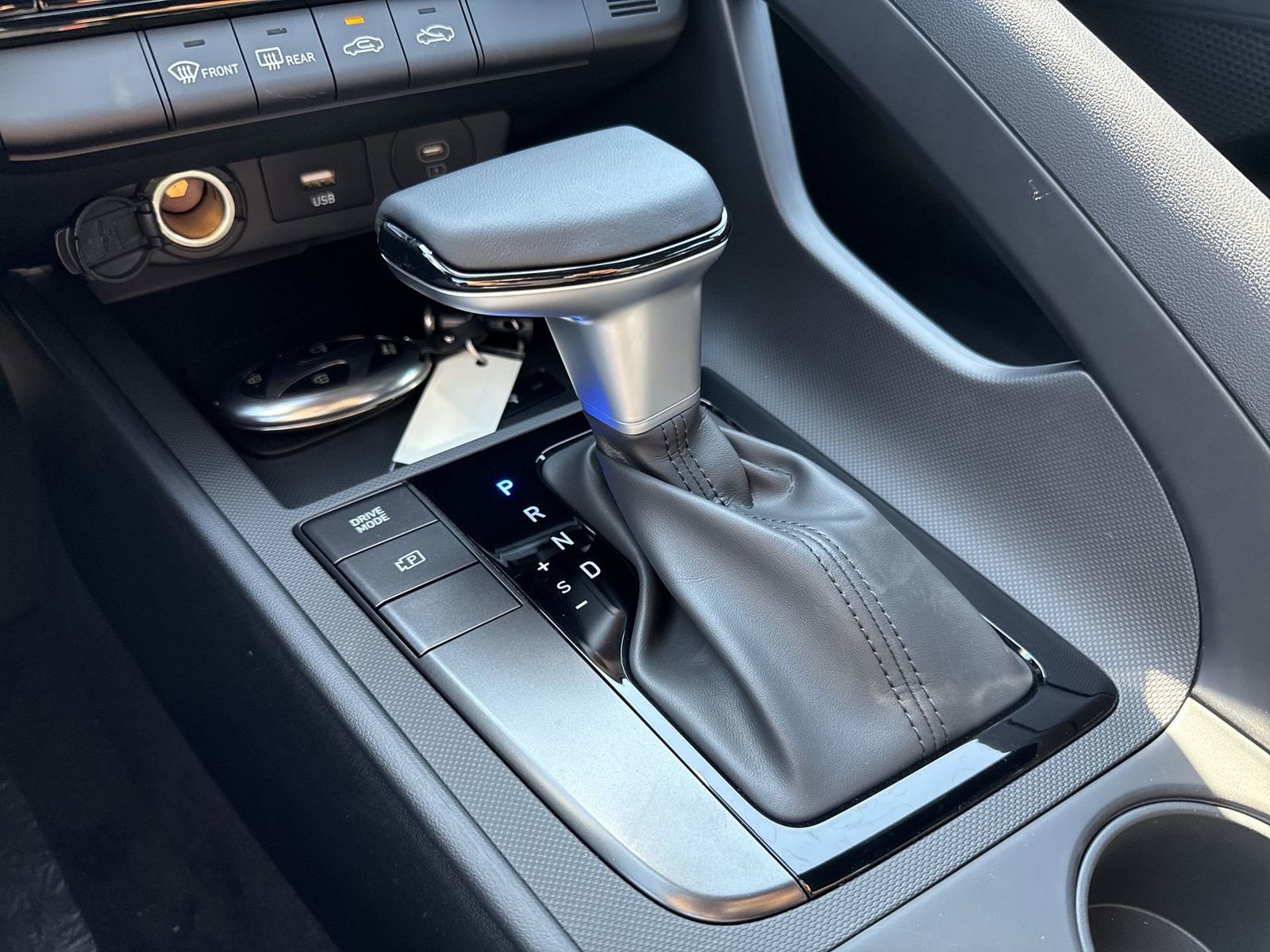 New 2025 Hyundai Elantra Sport w/ Cargo Package image 21