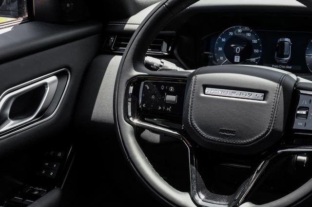 New 2026 Land Rover Range Rover Velar Belgravia AWD/4WD image 24
