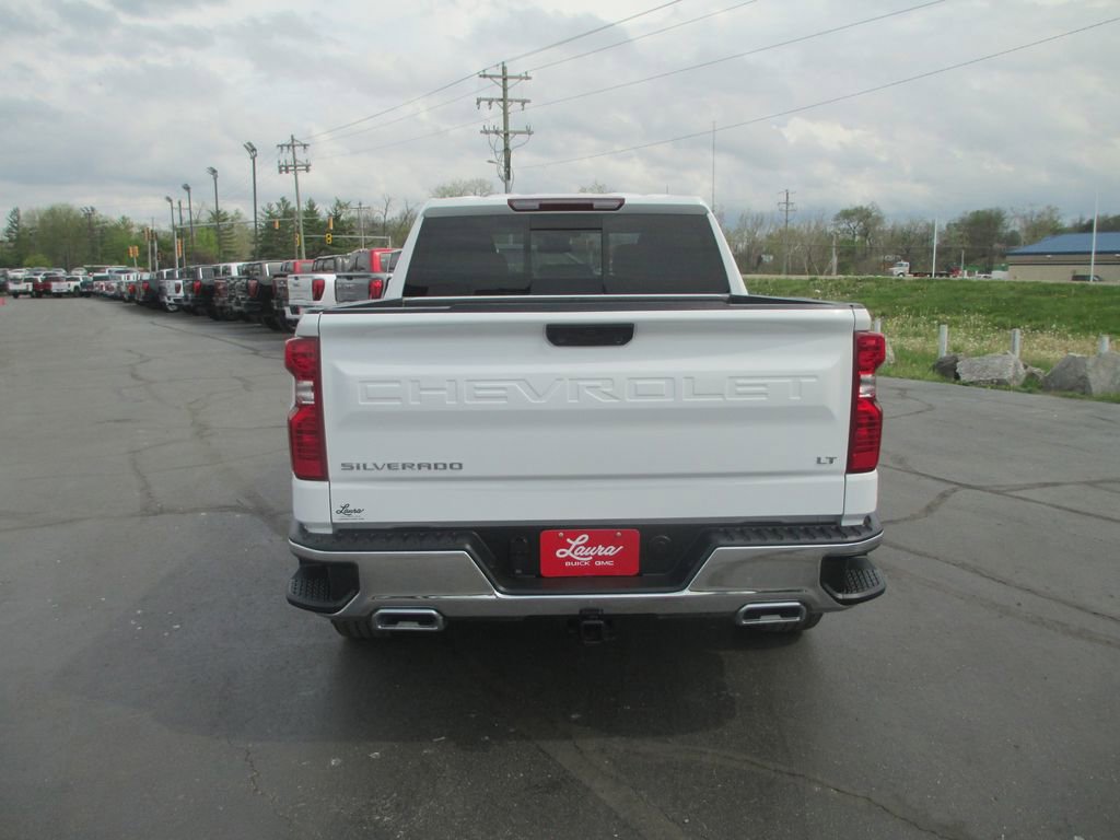Used 2025 Chevrolet Silverado 1500 LT AWD/4WD image 6