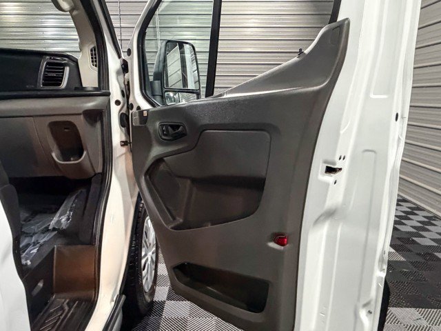 Used 2020 Ford Transit 350 XLT image 33