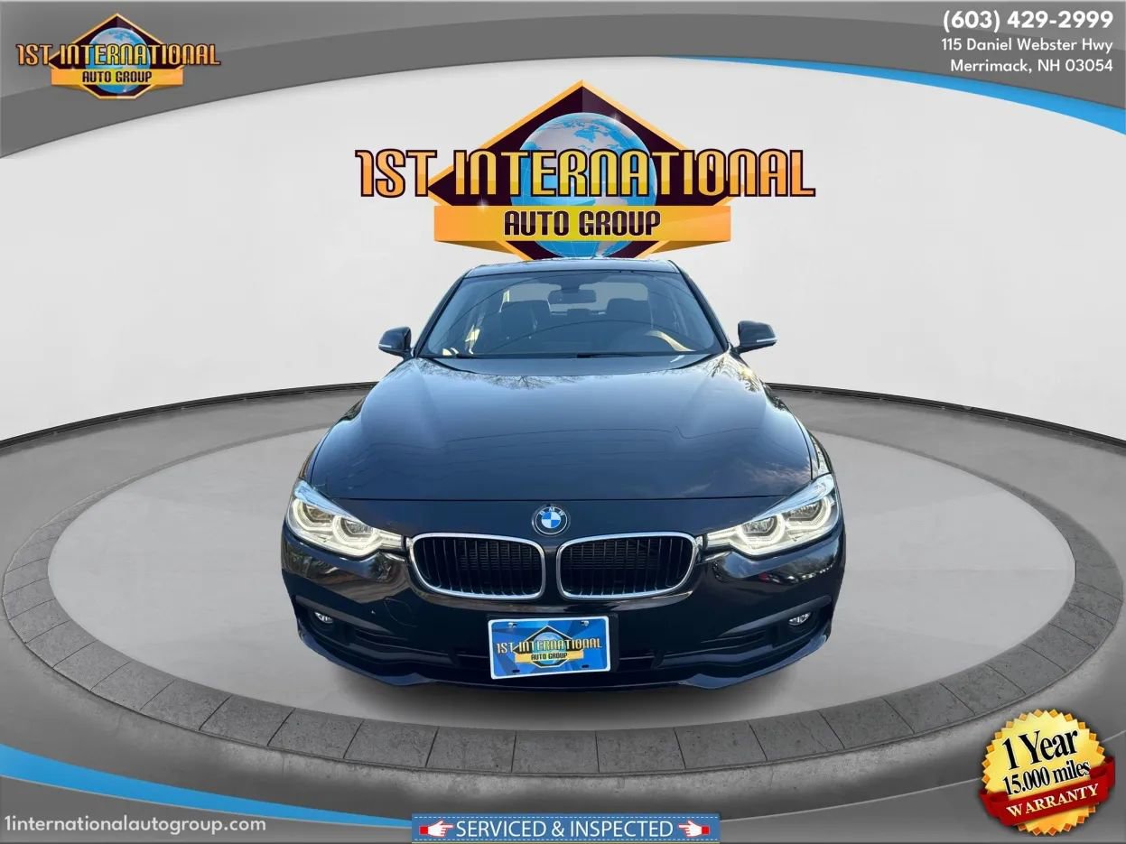 Used 2018 BMW 320i xDrive Sedan AWD/4WD image 3