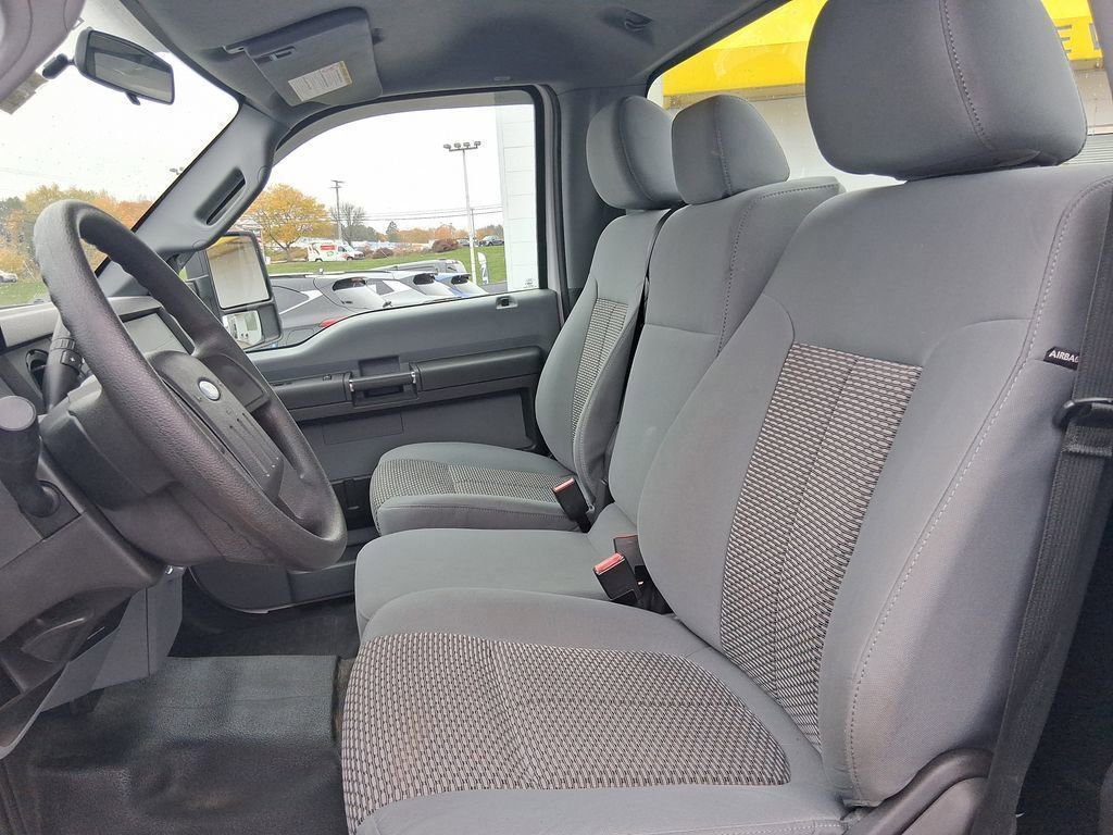 Used 2016 Ford F250 XL w/ XL Appearance Package image 9