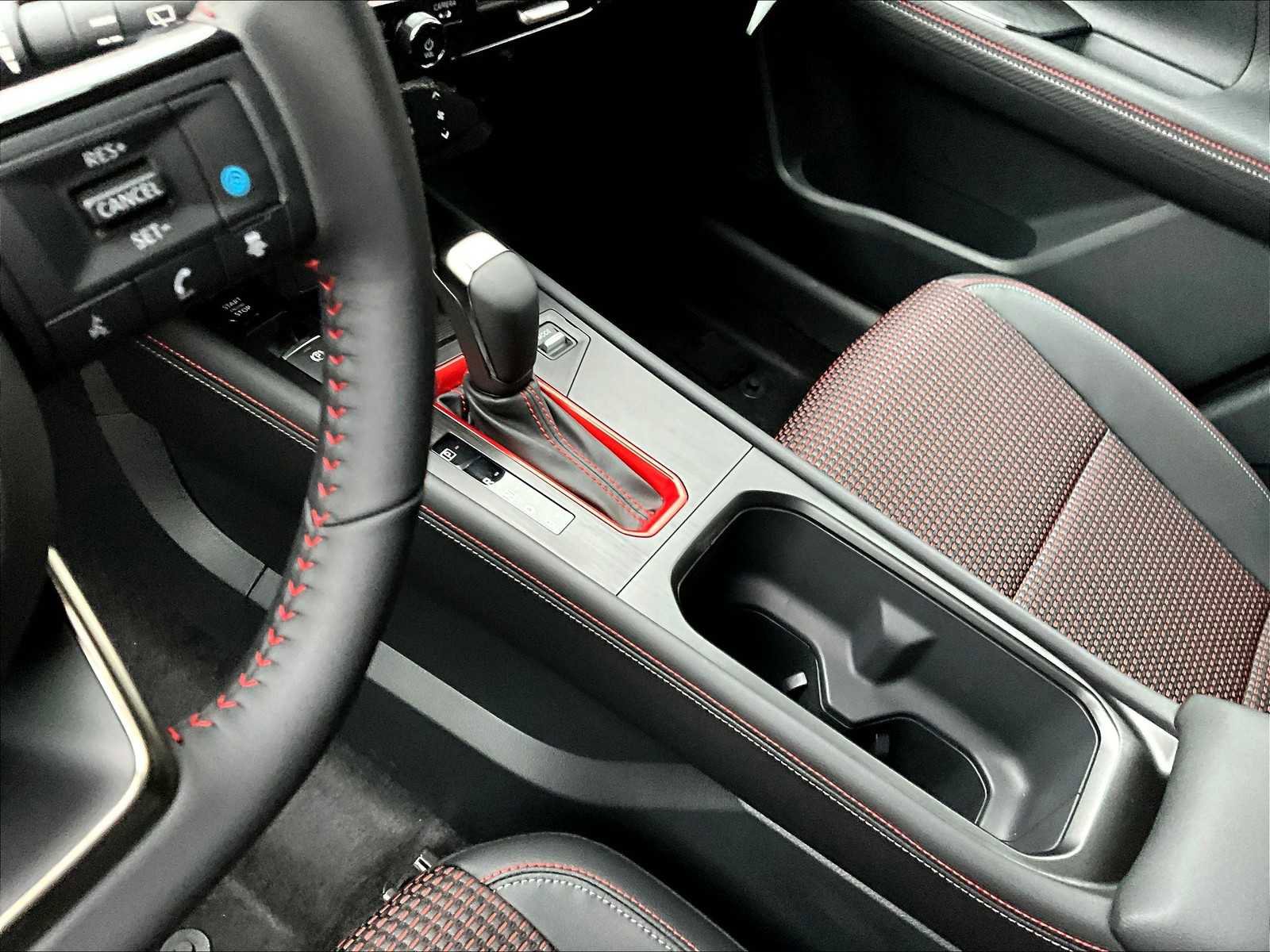 New 2025 Nissan Kicks SR w/ Illumination Package image 13