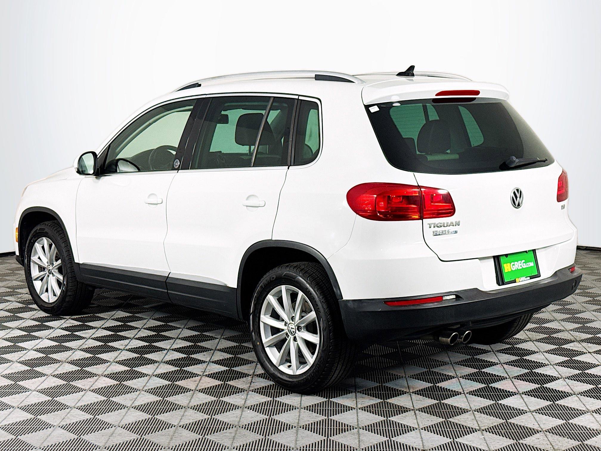 Used 2017 Volkswagen Tiguan Wolfsburg Edition image 6