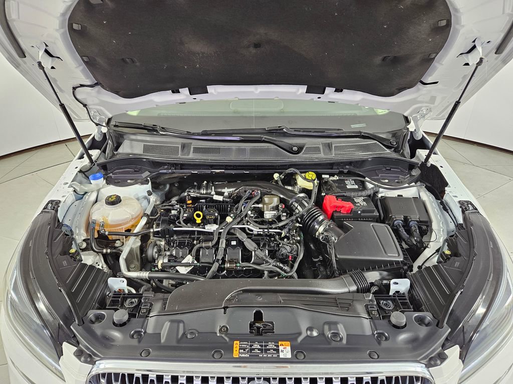 Used 2022 Lincoln Corsair Standard image 6