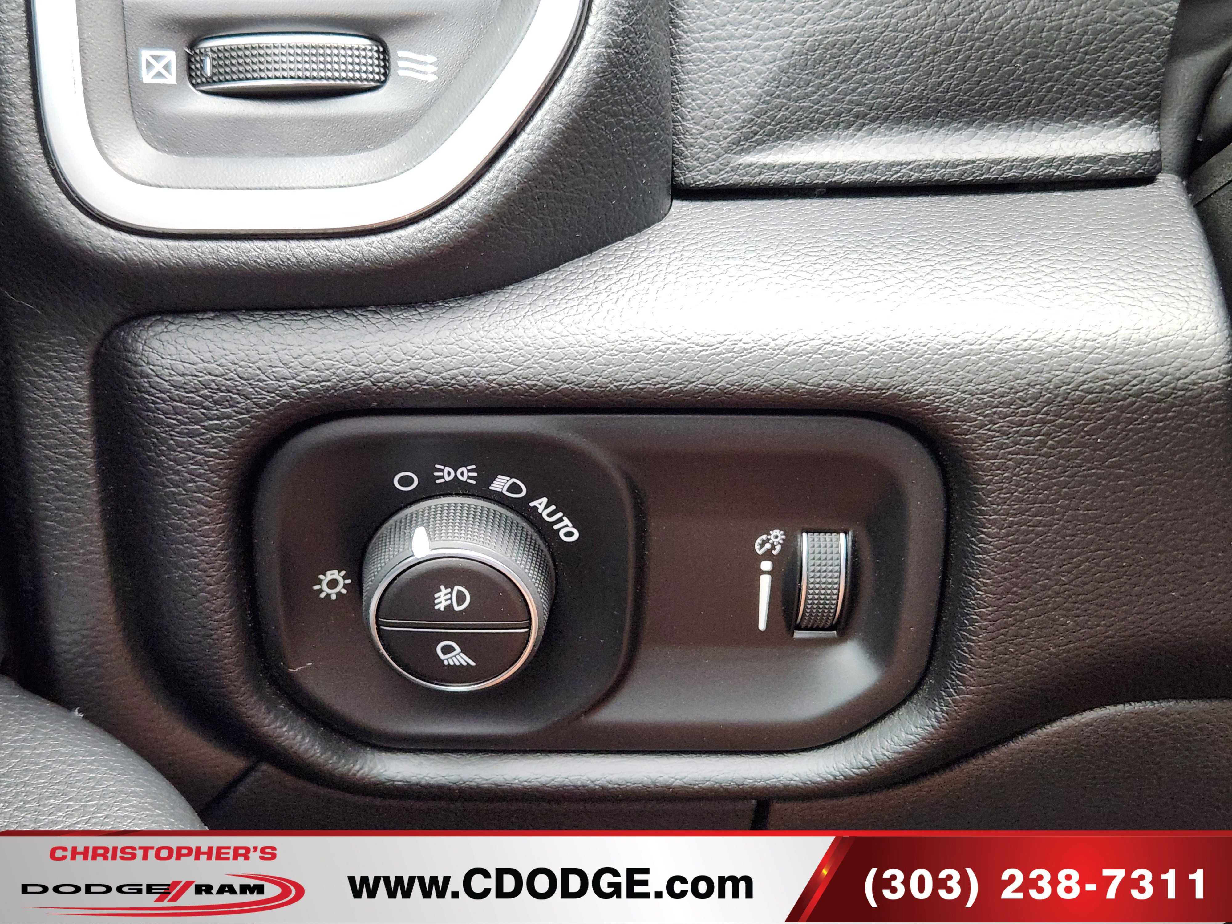 Used 2026 RAM 3500 Big Horn AWD/4WD image 28