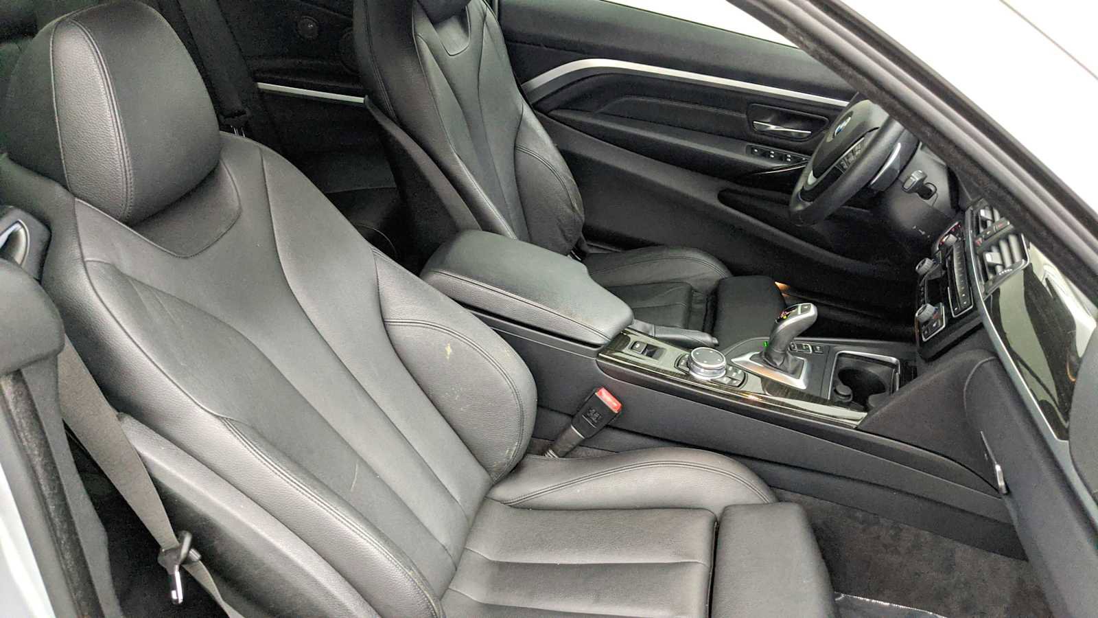 Used 2016 BMW 428i Convertible image 22