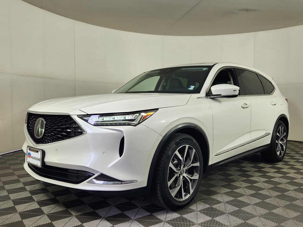 Used 2023 Acura MDX w/ Technology Package FWD image 3