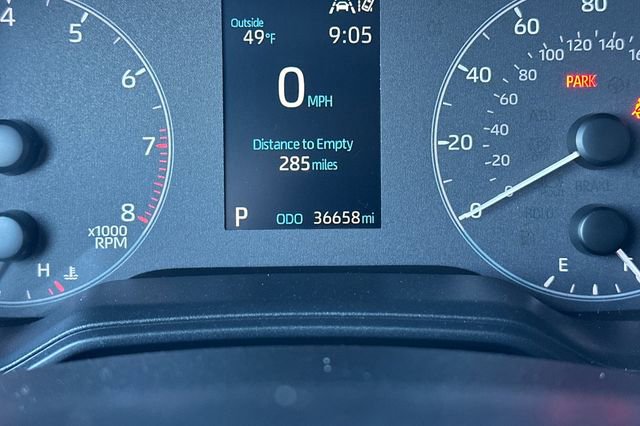 Certified 2024 Toyota Corolla LE image 29