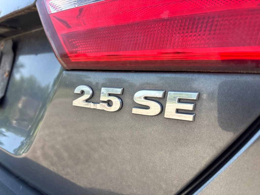 Used 2013 Volkswagen Jetta SE FWD image 4
