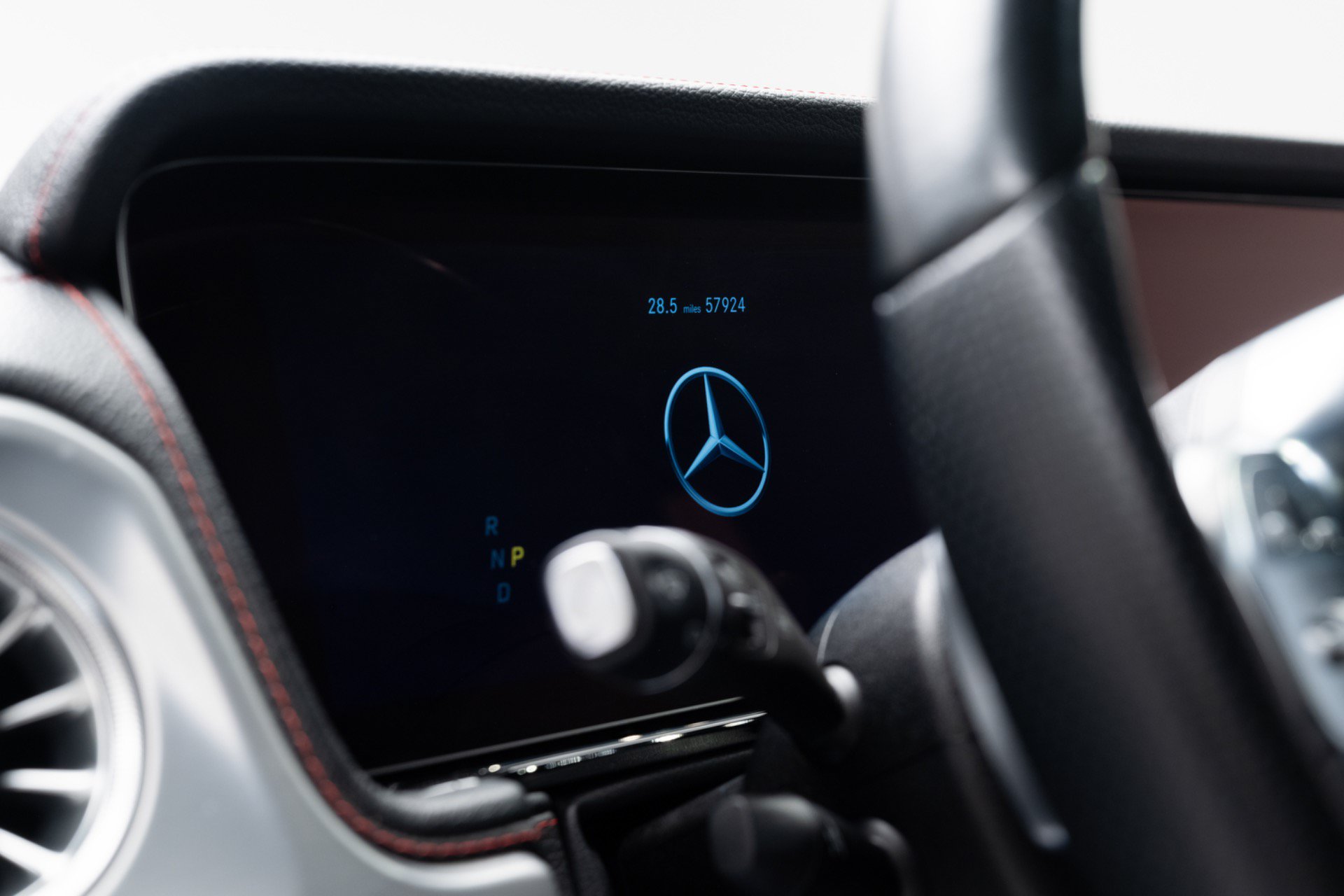 Used 2022 Mercedes-Benz G 550 image 13