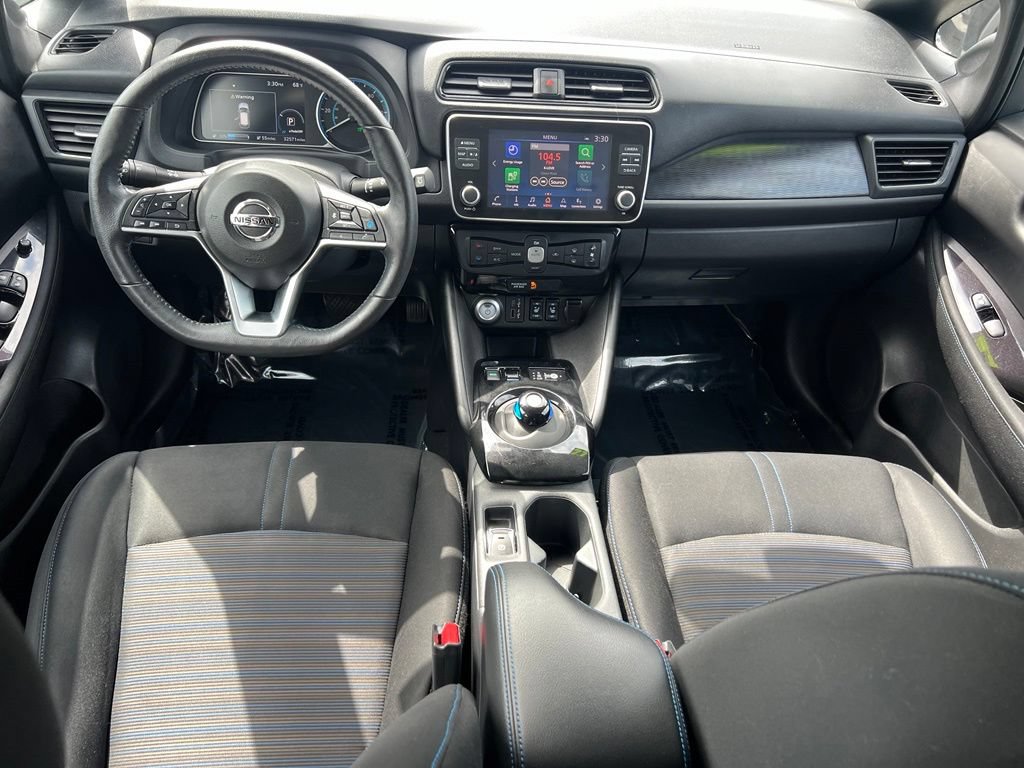 Used 2022 Nissan Leaf SV w/ SV Technology Package FWD image 17