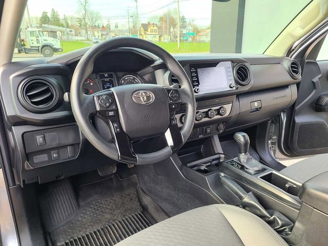Used 2022 Toyota Tacoma SR w/ SR Convenience Package AWD/4WD image 11