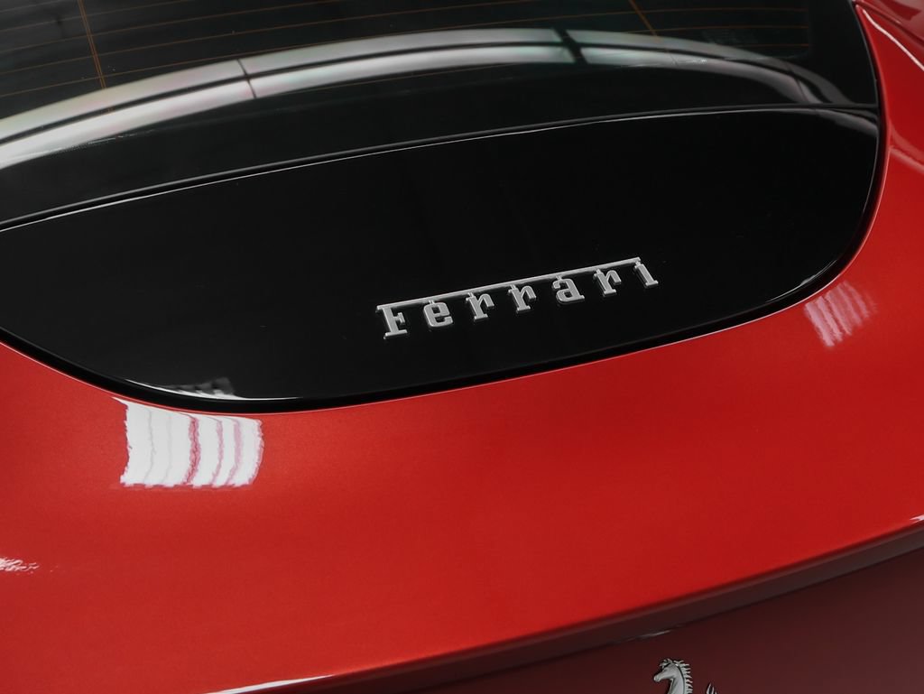 Certified 2022 Ferrari Roma RWD image 40