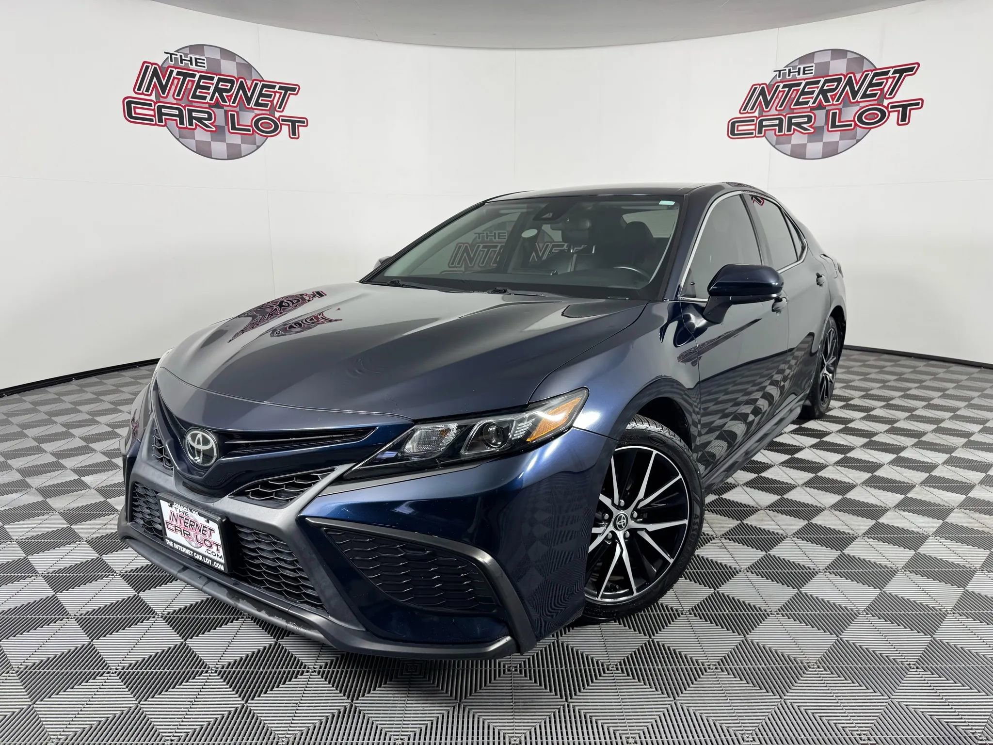 Used 2021 Toyota Camry SE
