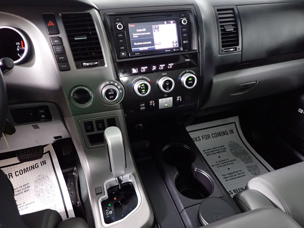Used 2017 Toyota Sequoia Limited w/ Safety & Convenience Package AWD/4WD image 35
