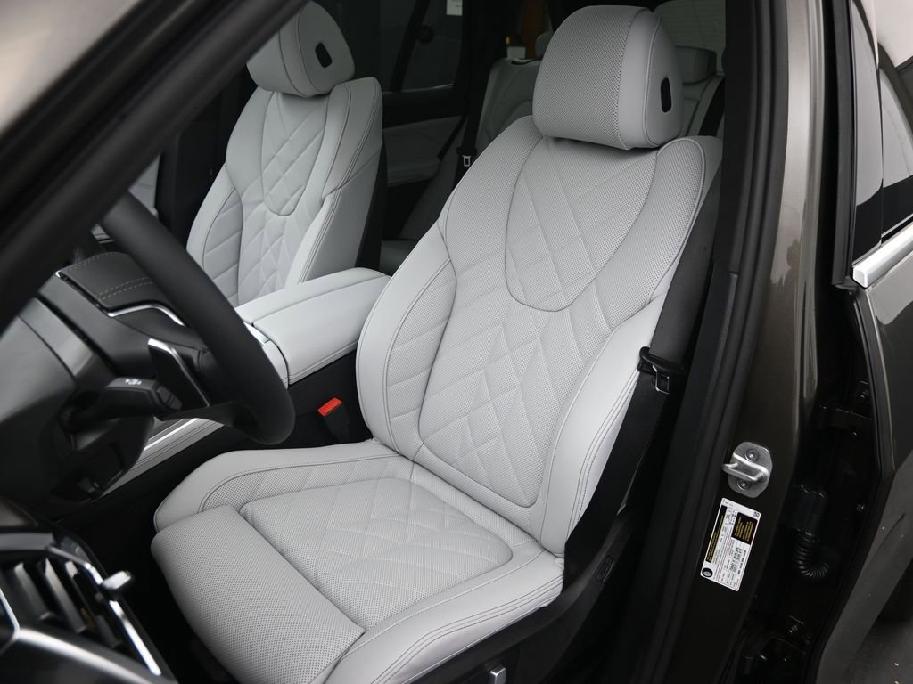 New 2026 BMW X5 sDrive40i RWD image 13