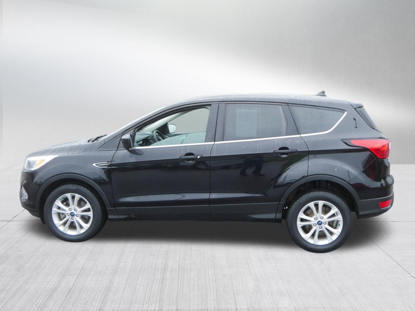 Used 2019 Ford Escape SE AWD/4WD image 4