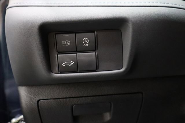 Used 2023 Toyota Highlander XSE image 21