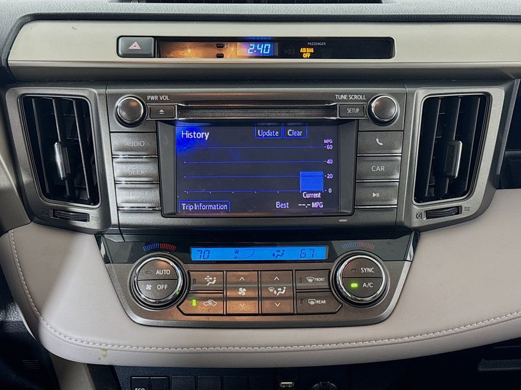 Used 2013 Toyota RAV4 XLE image 15