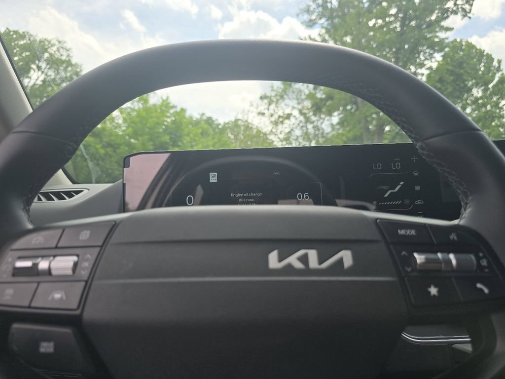 Used 2025 Kia K4 EX FWD image 26