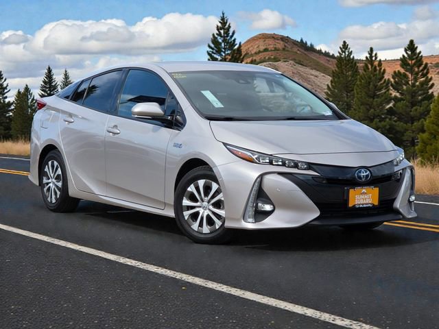 Used 2019 Toyota Prius Prime Advanced image 2