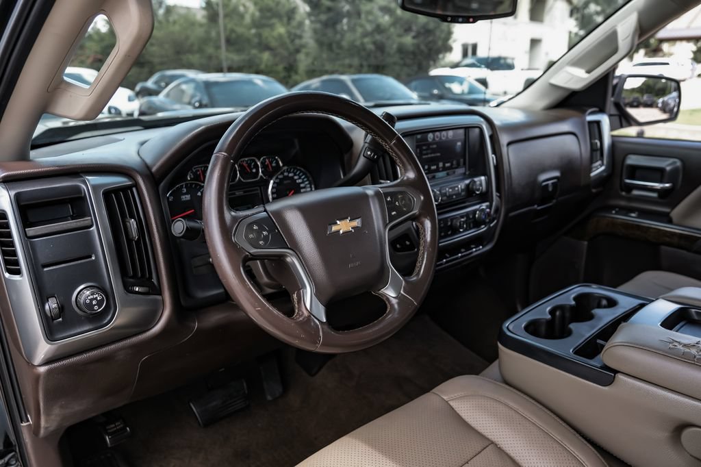 Used 2016 Chevrolet Silverado 1500 LT w/ Texas Edition RWD image 12