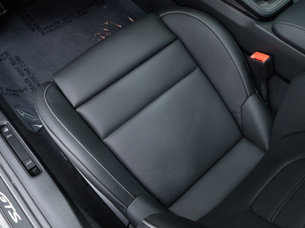 Used 2026 Porsche 911 GTS image 19