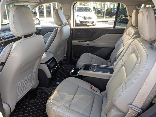 Used 2021 Lincoln Aviator Reserve w/ Equipment Group 201A image 18