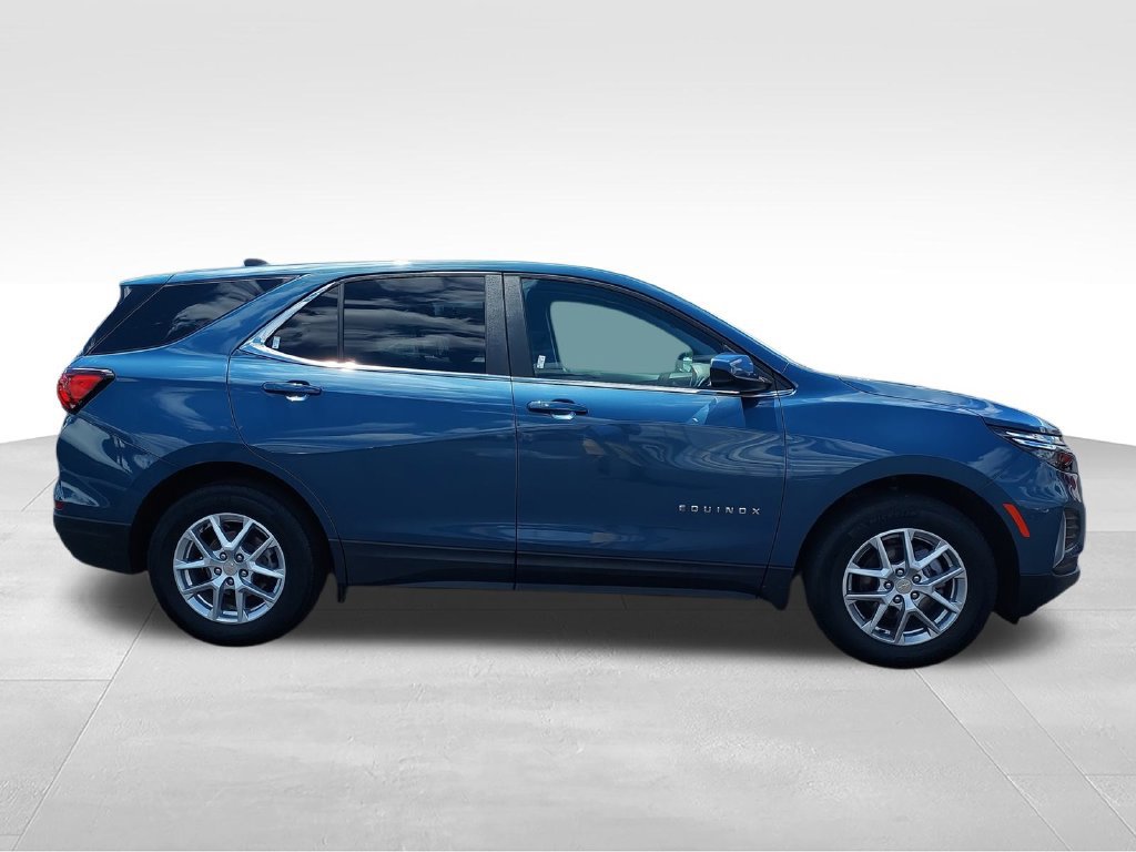 Used 2024 Chevrolet Equinox LT FWD image 9