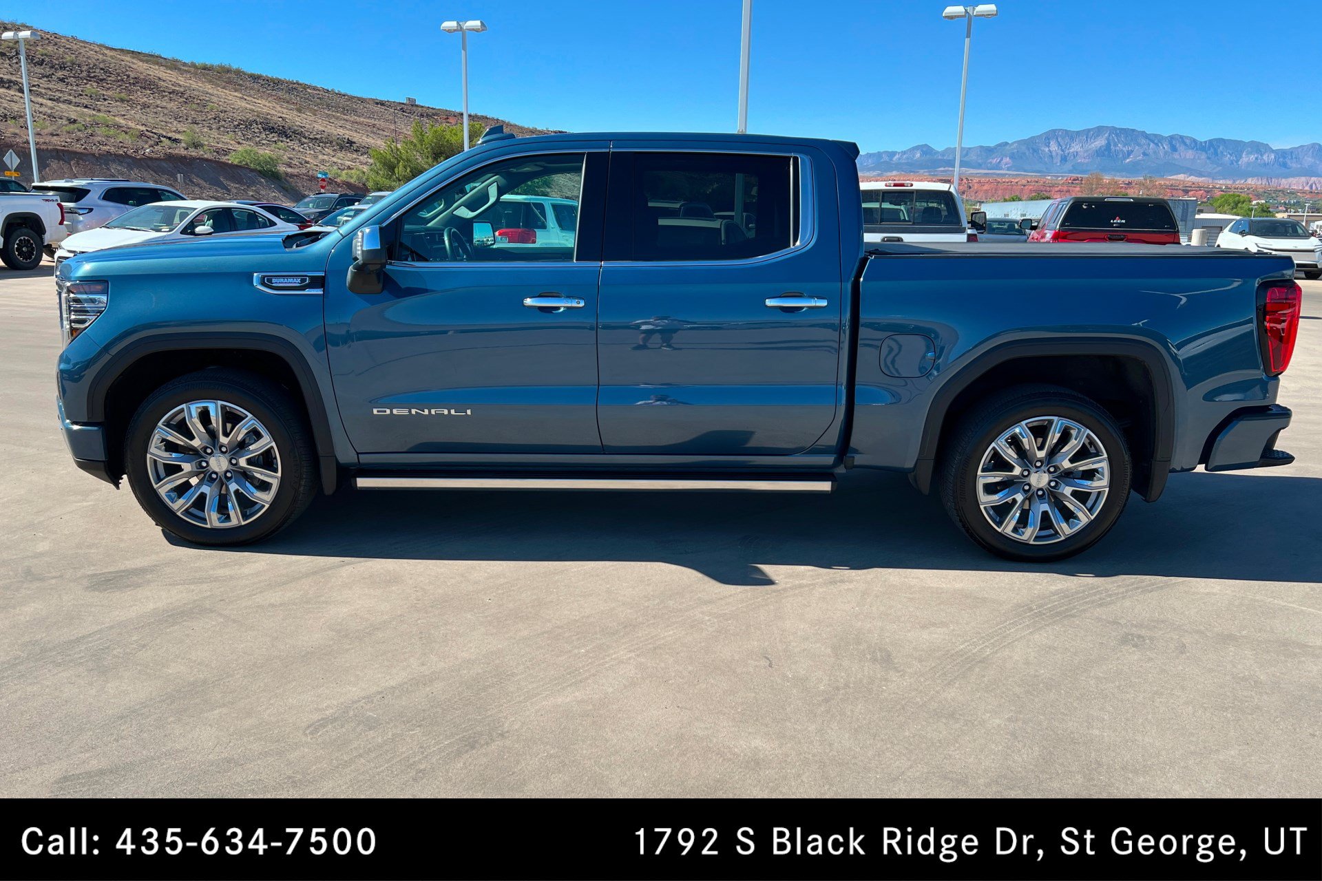 Used 2025 GMC Sierra 1500 Denali AWD/4WD image 2