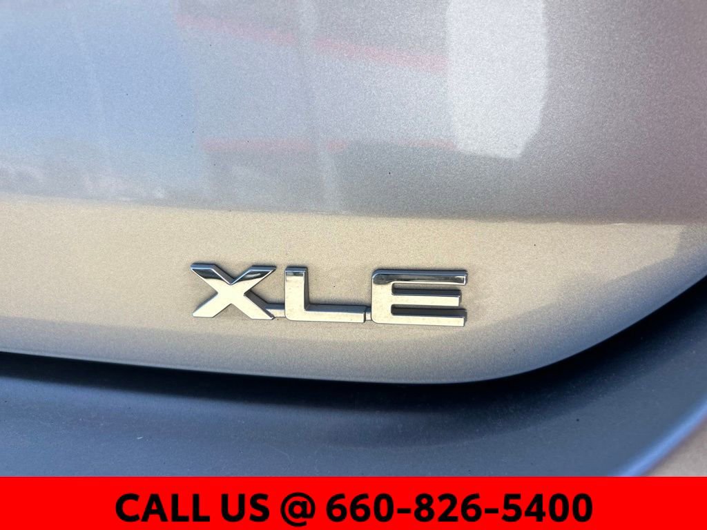 Used 2022 Toyota Highlander XLE image 5