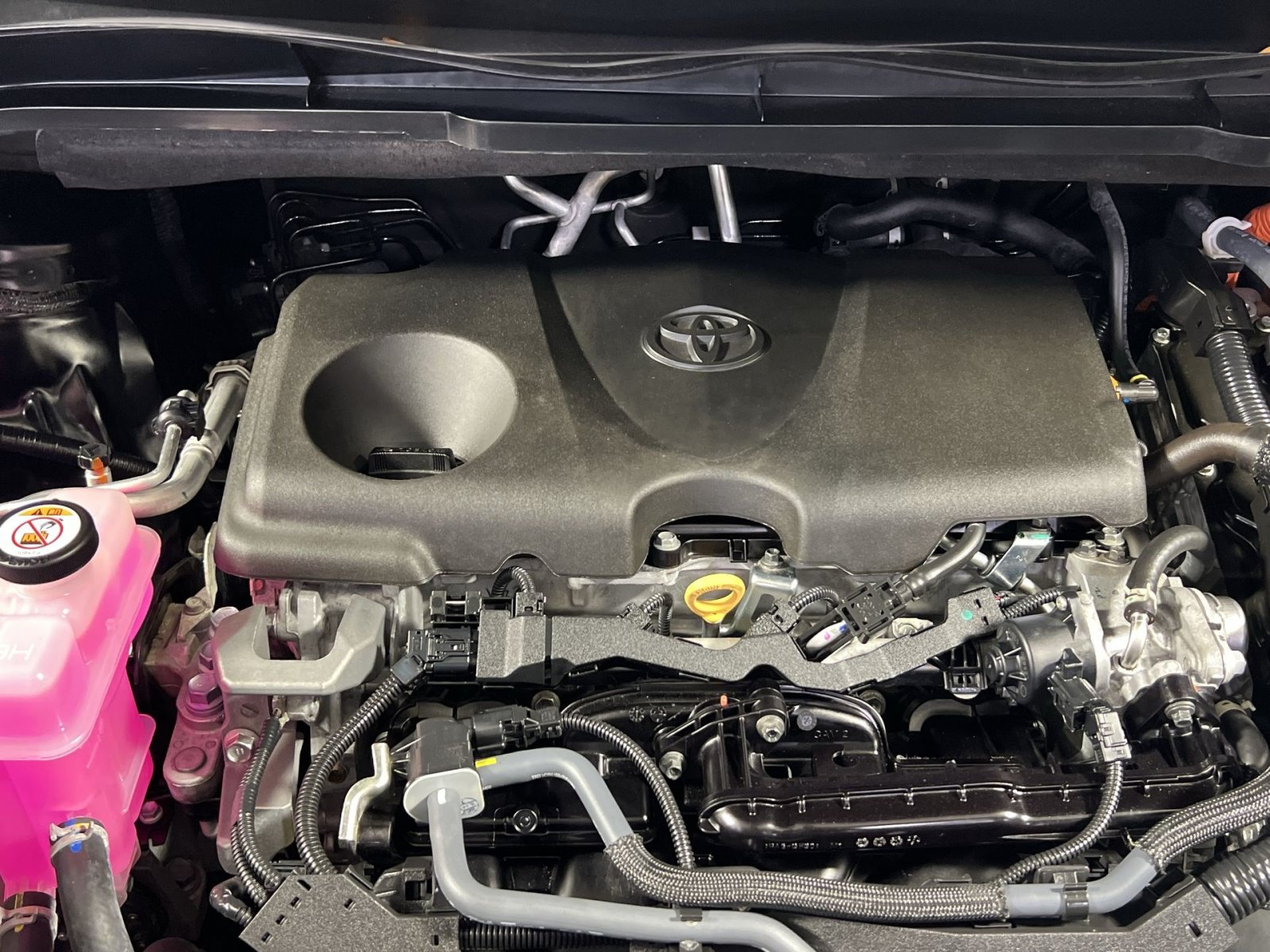 Used 2024 Toyota Sienna Platinum AWD/4WD image 30