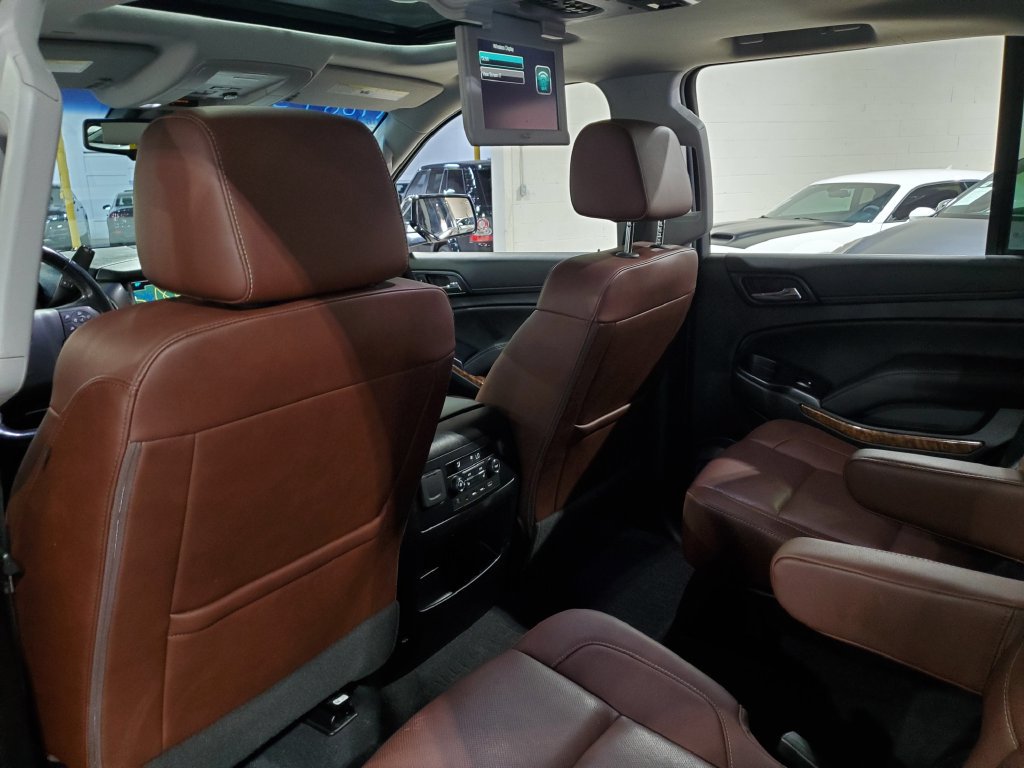 Used 2019 Chevrolet Tahoe Premier w/ Premier Plus Edition RWD image 29