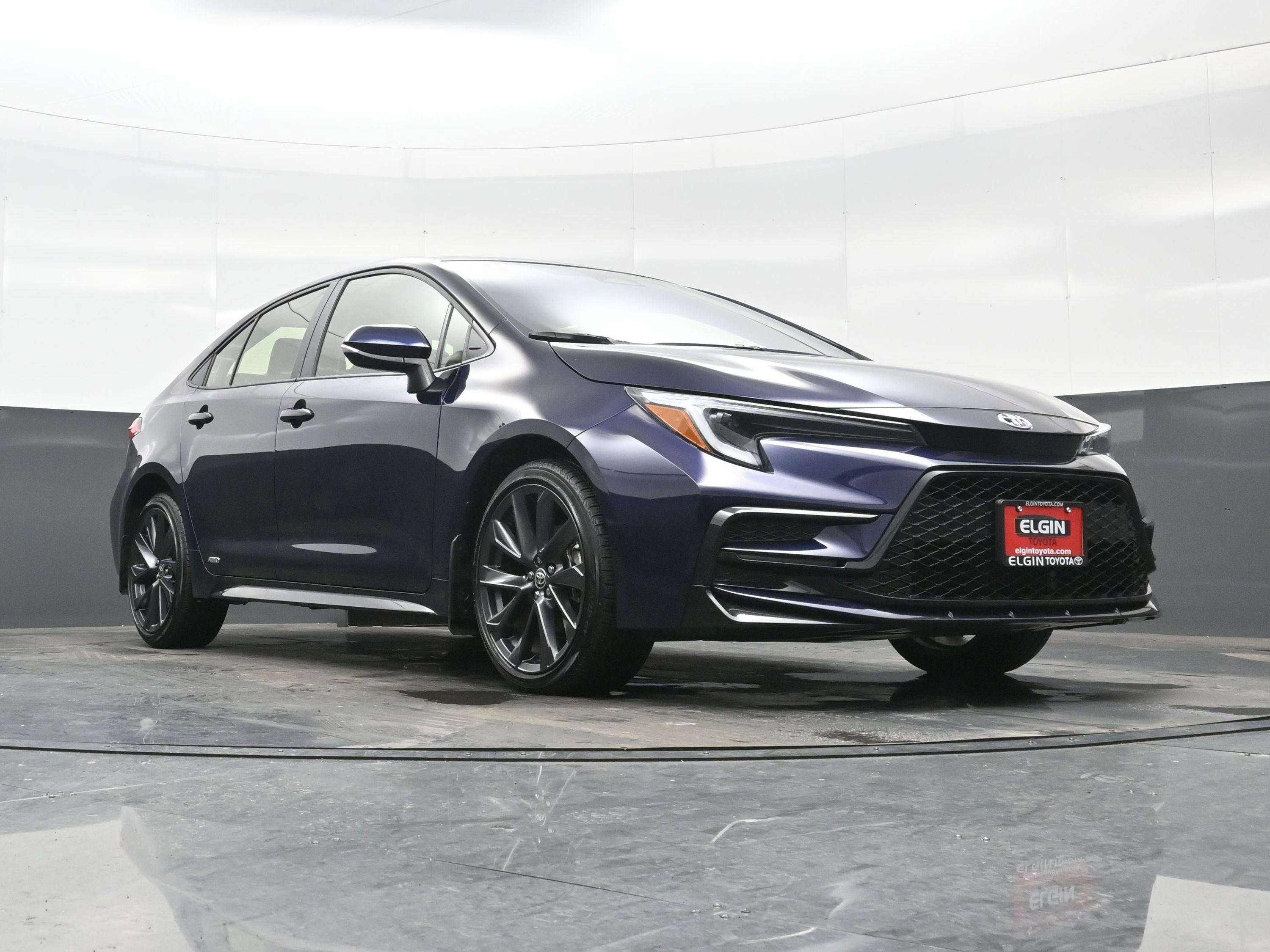 Used 2024 Toyota Corolla SE image 26