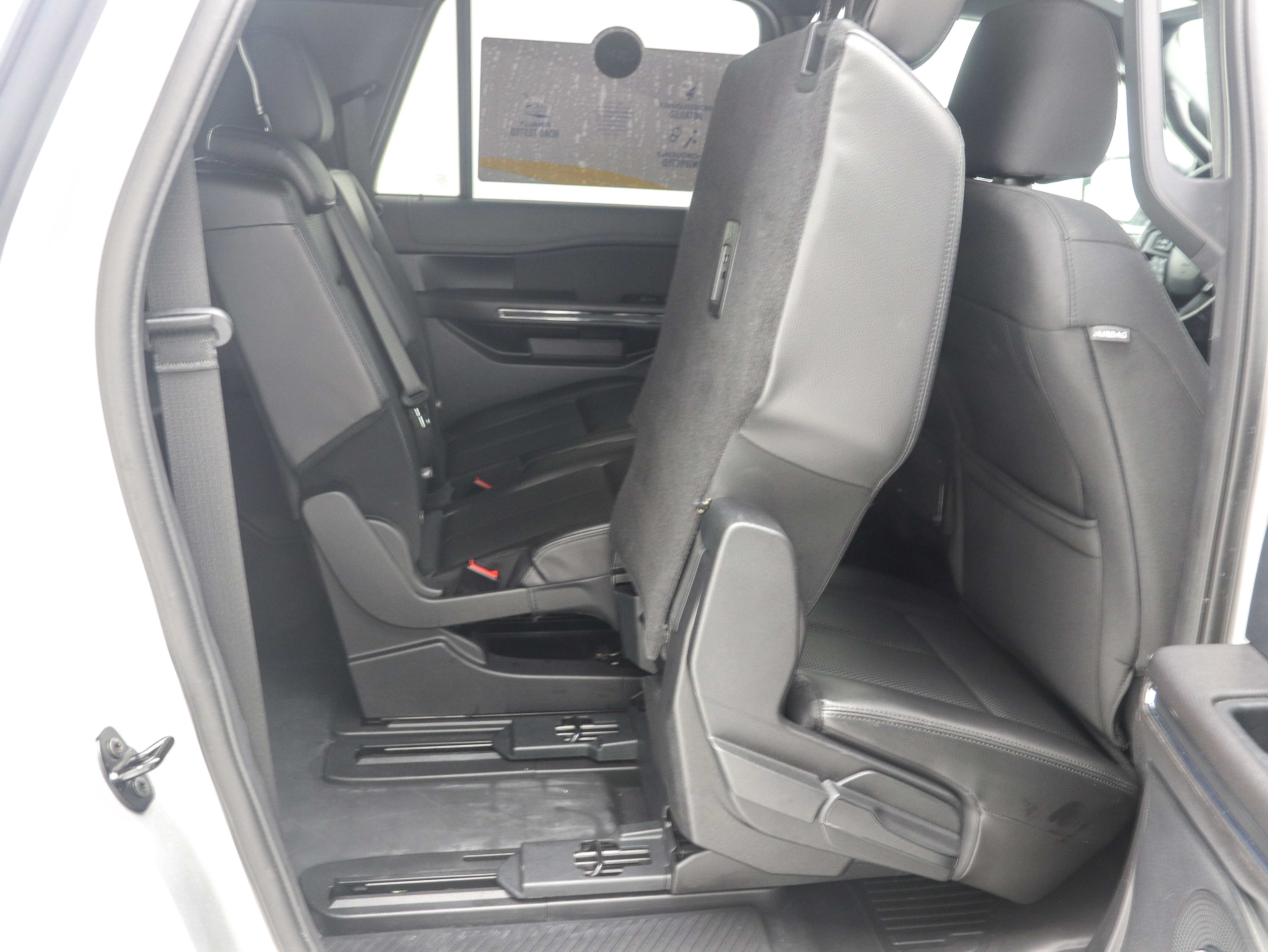 Used 2018 Ford Expedition Max XL AWD/4WD image 17