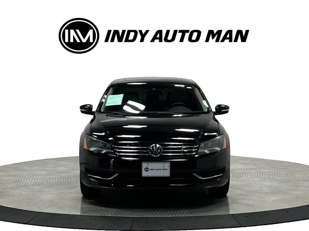 Used 2015 Volkswagen Passat TDI SE image 9