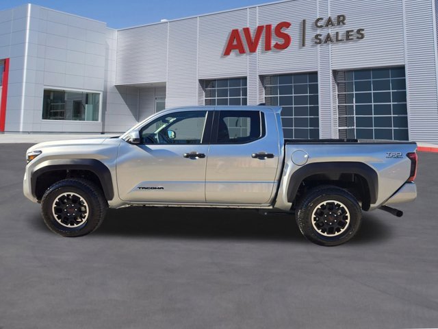 Used 2025 Toyota Tacoma TRD Off-Road image 11