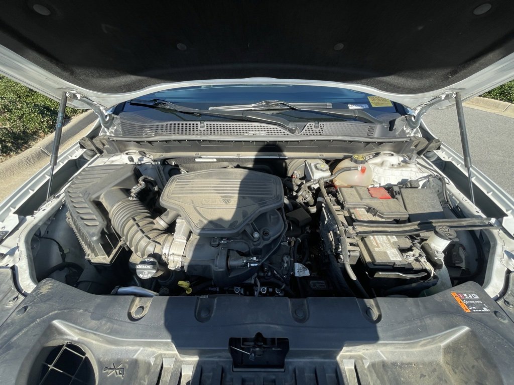 Used 2019 Chevrolet Blazer Premier w/ Sun and Wheels Package image 32