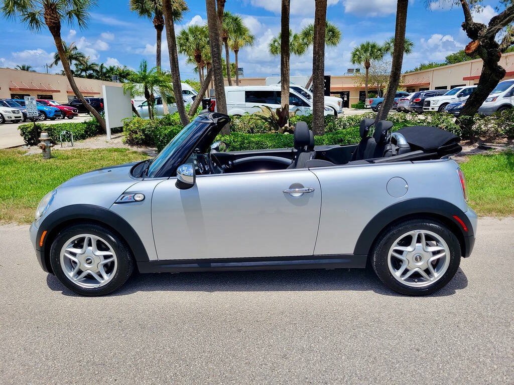 Used 2010 MINI Cooper S FWD image 11
