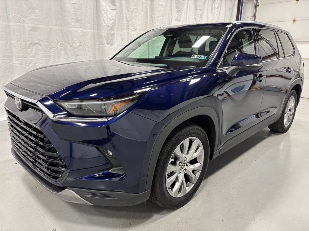 Used 2026 Toyota Grand Highlander AWD image 3