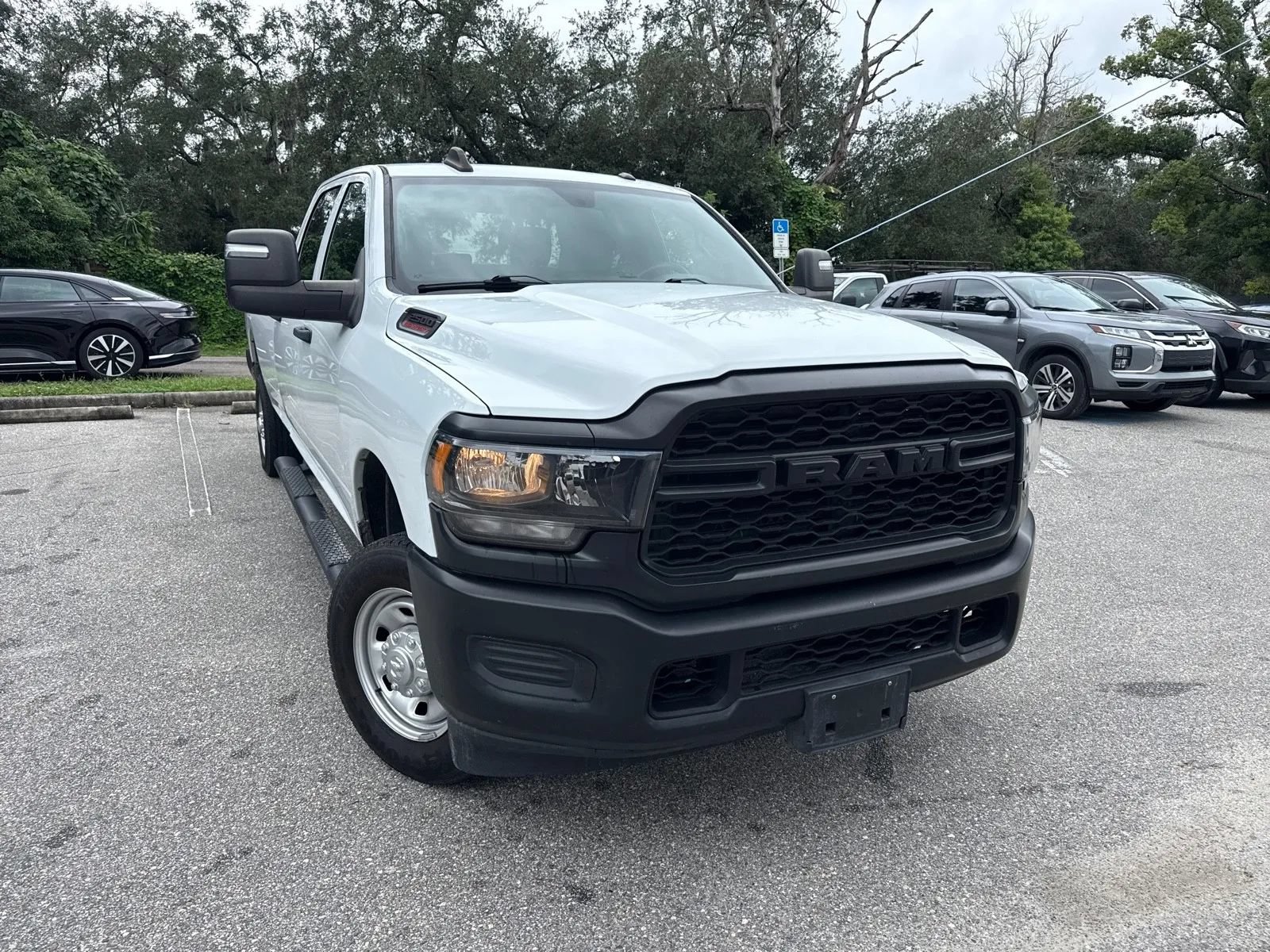 Used 2024 RAM 2500 Tradesman AWD/4WD image 4