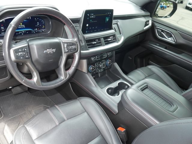 Used 2022 Chevrolet Tahoe RST w/ Luxury Package AWD/4WD image 15
