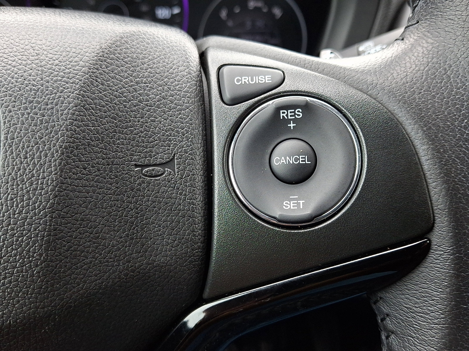 Used 2017 Honda HR-V EX-L image 22