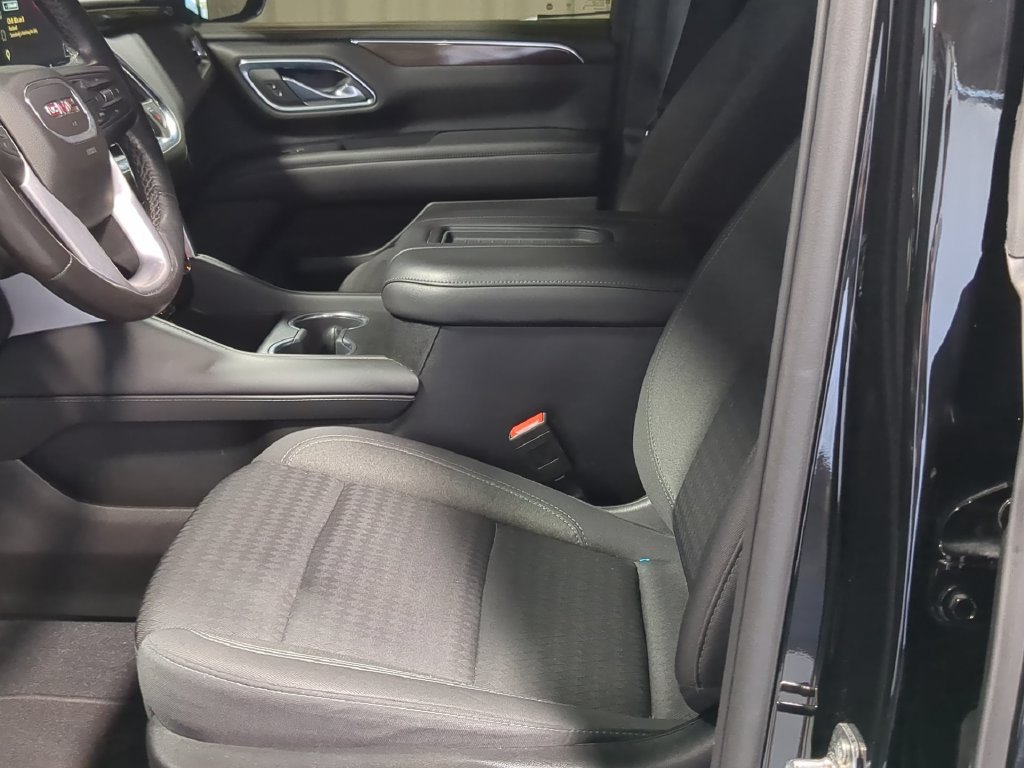 Used 2023 GMC Yukon SLE AWD/4WD image 20