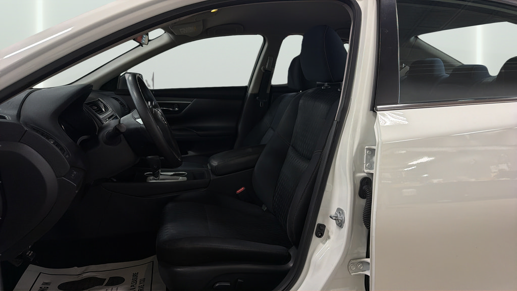 Used 2017 Nissan Altima 2.5 S w/ Power Driver Seat Package FWD image 23