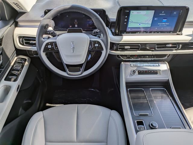 New 2026 Lincoln Aviator 2WD image 16