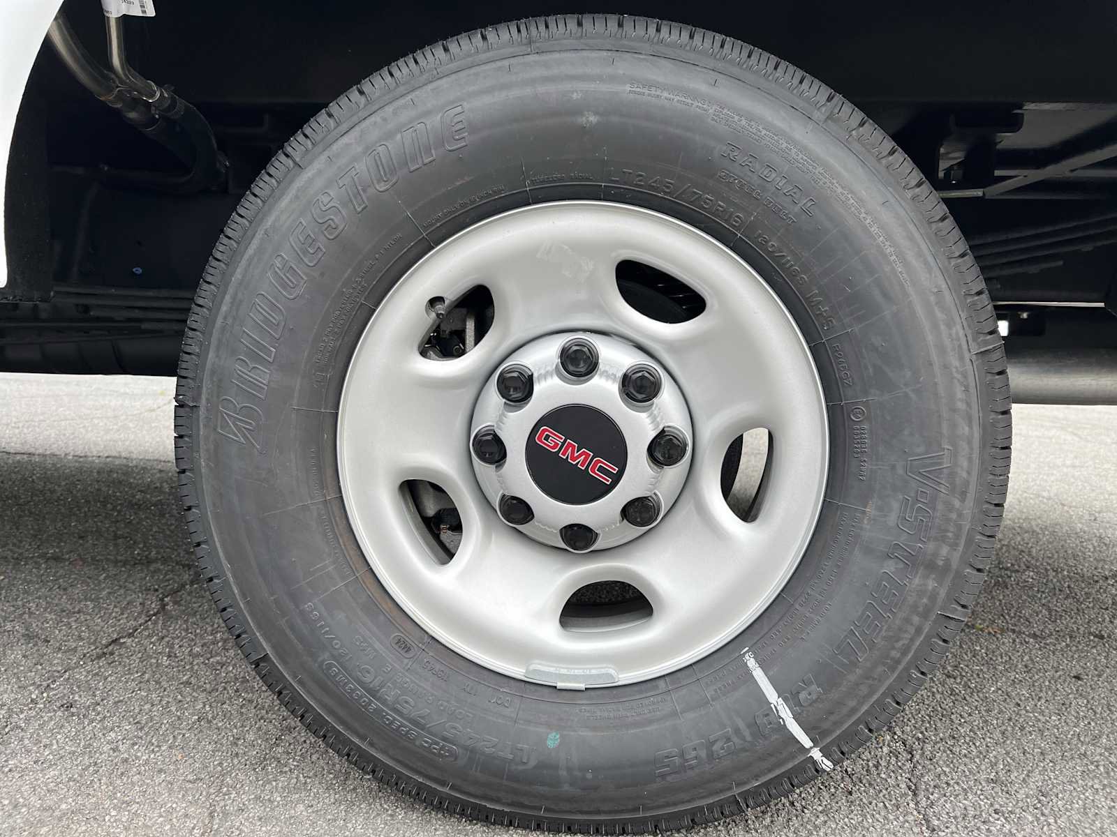 New 2025 GMC Savana 3500 w/ Power Convenience Package RWD image 21