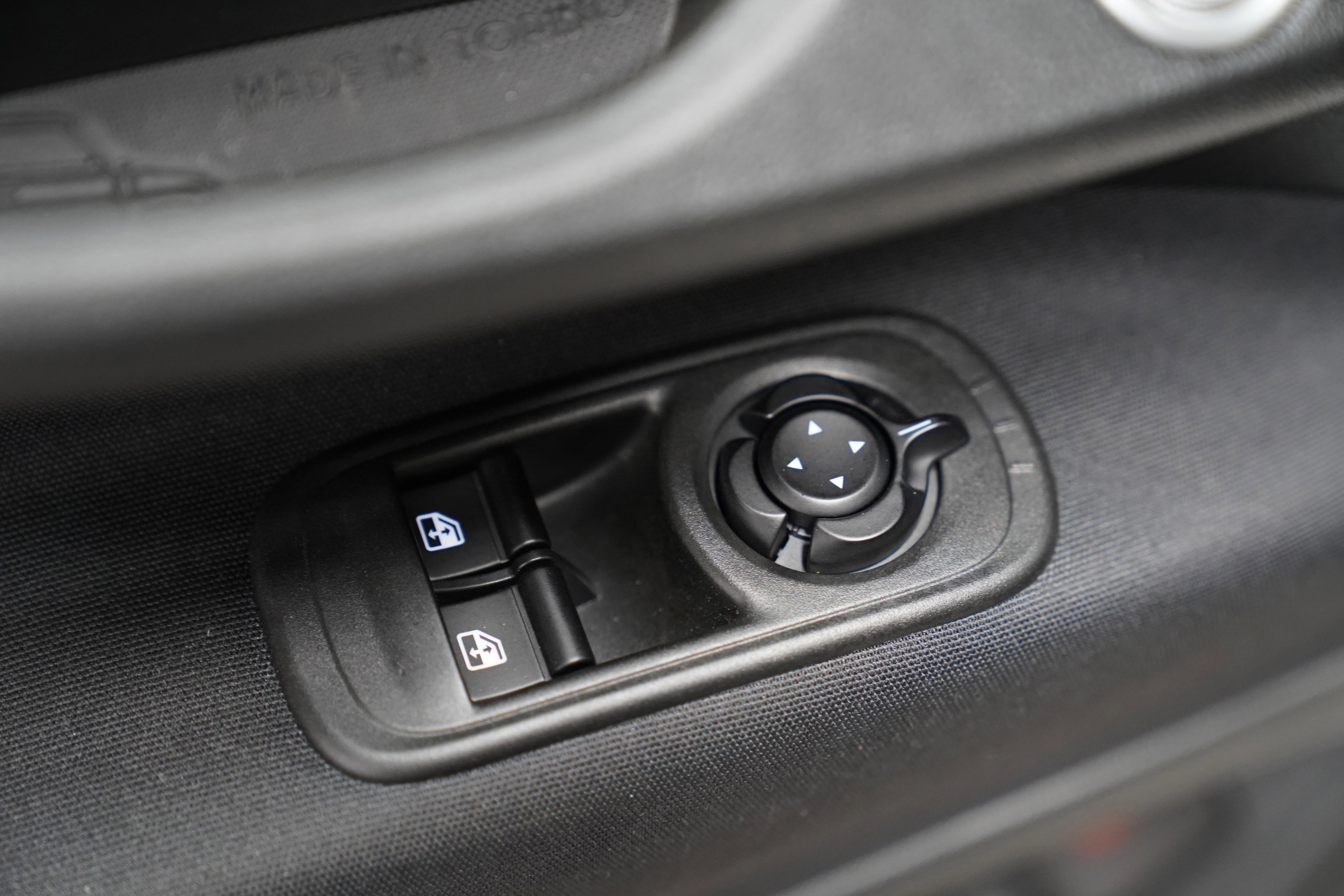 Used 2024 FIAT 500 e (RED) image 17